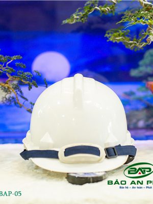 Nón bảo hộ lao động 05